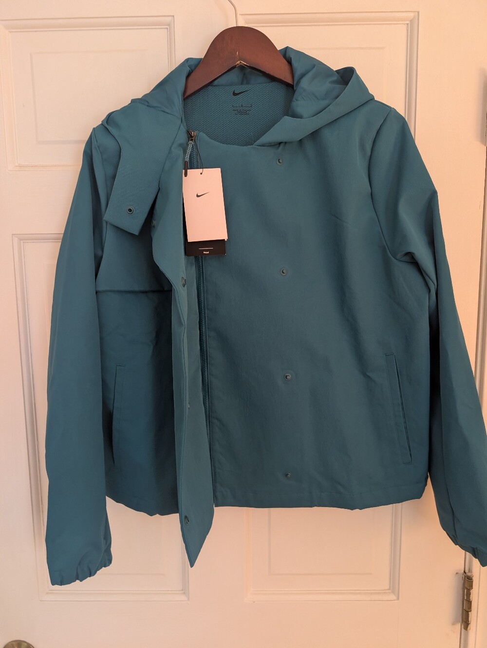 Nike Women's Golf Repel Jacket NWT Size Large - Picture 4 of 13